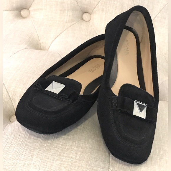 Michael Kors Driving Flat 7M Black Suede Silvertone Logo Buckle New without Tags - Picture 7 of 13